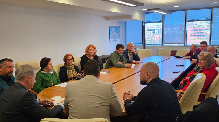 Министар Пуховац са представницима Црвеног крста и јавних кухиња: Наставак подршке раду оних који брину о најугроженијим категоријама становништва