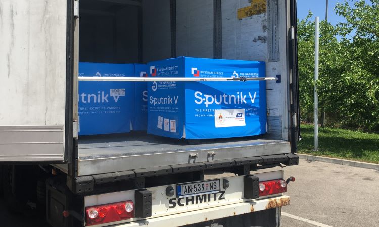 Испоручено још 25.000 доза вакцина Спутњик В
