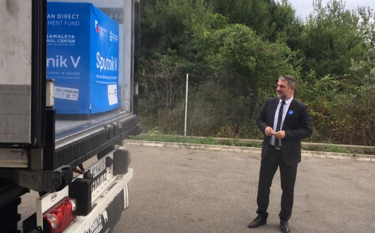 У Републику Српску допремљено 25.000 доза Спутњик В за ревакцинацију