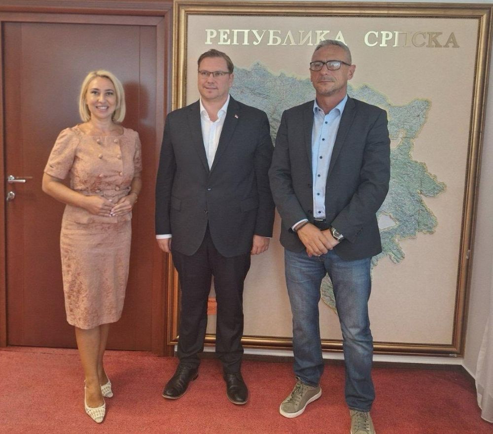Остојић са Кокановићем о јачању сарадње са дијаспором и очувању културе сјећања