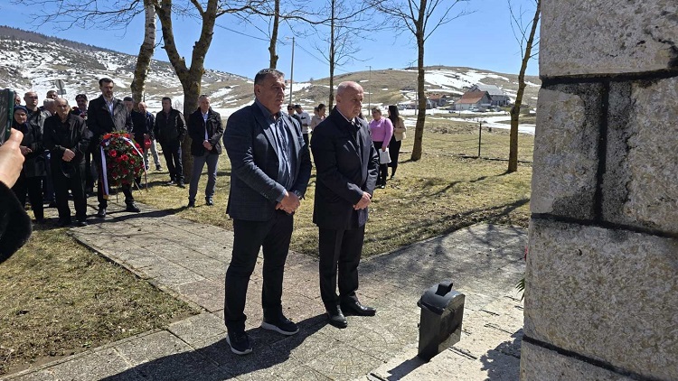 Министар Ђокић на обиљежавању Дана и Крсне славе општине Купрес