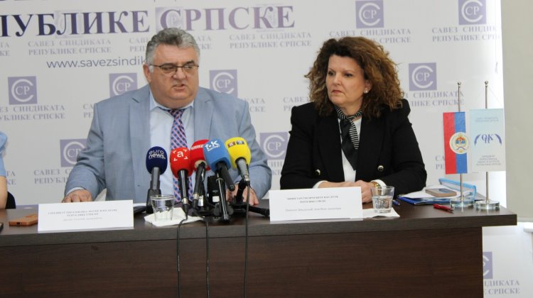 Враћање достојанства просвјетном раднику приоритет