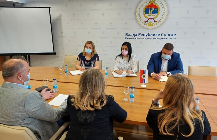 Састанак са представницима Удружења „Четири плус“