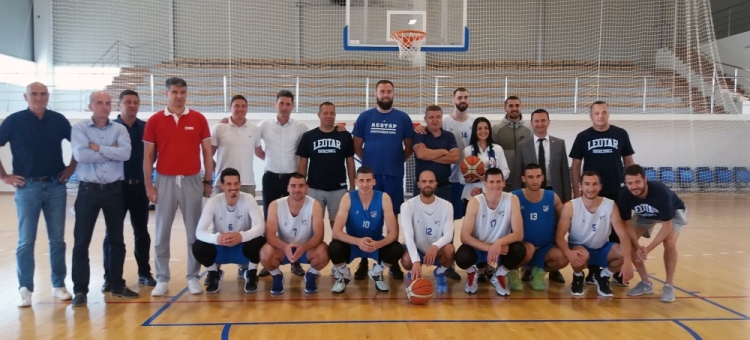 Министар Давидовић посјетила ЖКК и КК „Леотар“ у Требињу