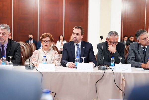 Министар Селак присуствовао потписивању меморандума са Унијом послодаваца те додјели признања