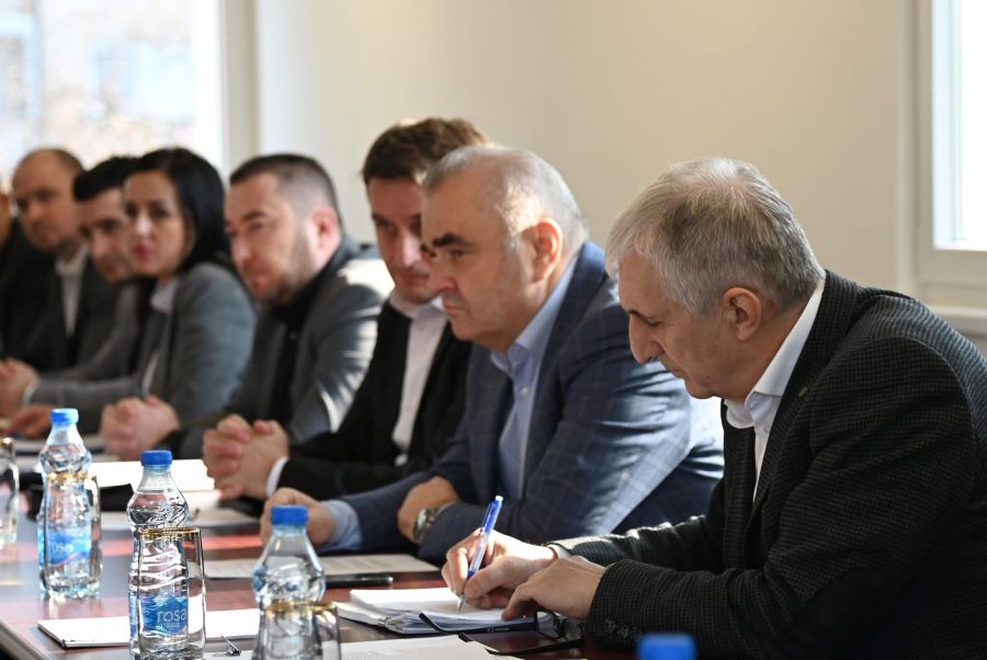 Министар Стевановић на састанку са руководством ЖРС и представницима Синдиката у Добоју: Успјешан и конструктиван састанак 