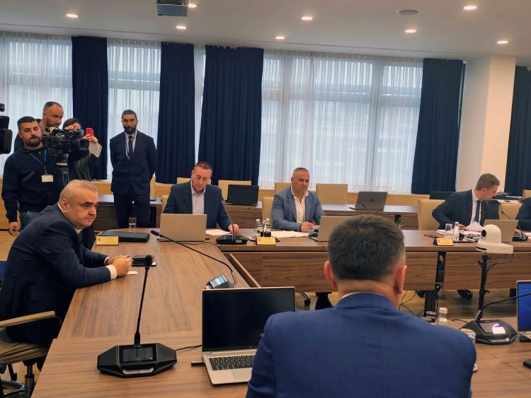 Министар Стевановић: Влада Српске ће учинити све да ријеши захтјеве Конзорцијума 