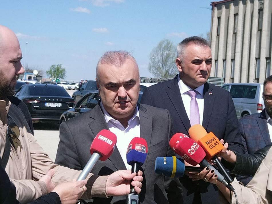 Министар Стевановић обишао радове на дионици ауто-пута Бијељина-Рача – Пројекат приоритет, више не смије бити одлагања