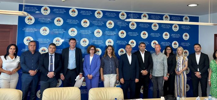 За суфинансирање пројеката у неразвијеним и изразито неразвијеним јединицама локалне самоуправе око 150.000 КМ