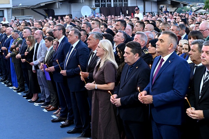 Највиши званичници Српске и Србије одали почаст жртвама „Олује“ у Мркоњић Граду