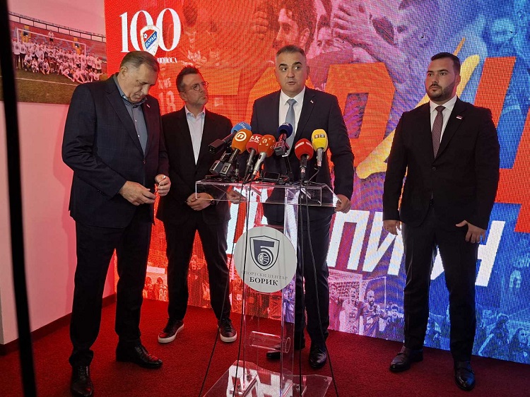 Припреме за јубилеј: Премијер Минић на састанку о 100 година ФК Борац Бањалука