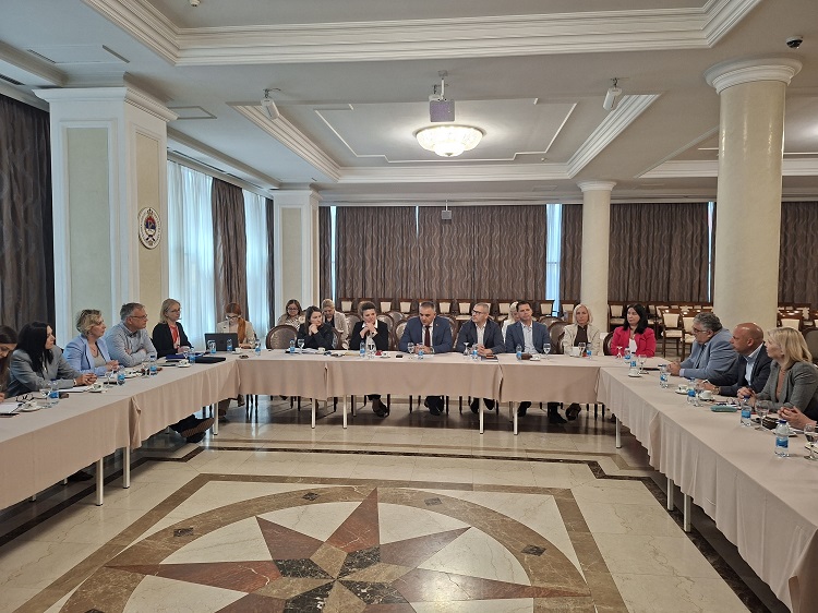 Савјет за развој Републике Српске о унапређењу образовног система