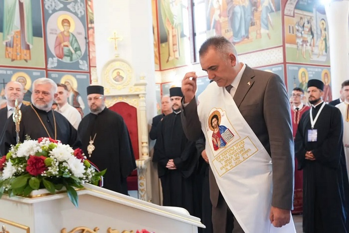 Предсједник Владе Саво Минић кум Храма Христа Спаситеља у насељу Доњи Брезик у Брчком